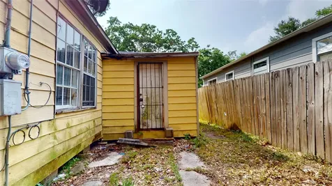 6604 Conley Street Houston TX 77021