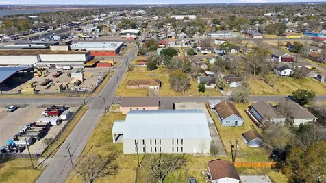 1444 2nd Avenue Port Arthur TX 77642