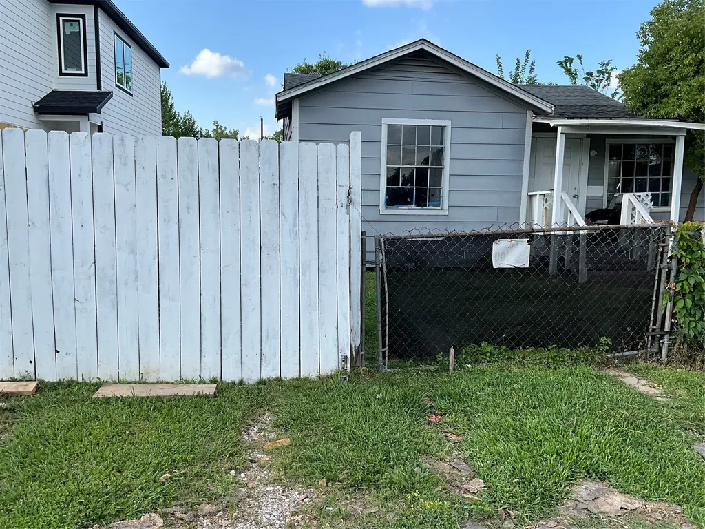 7957 Joy Street Houston TX 77028