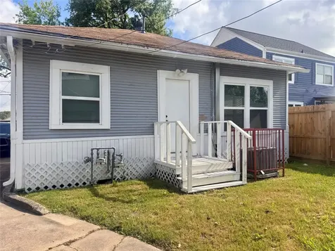 5224 Leeland Street Houston TX 77023