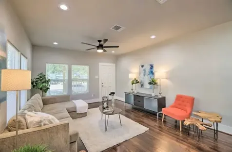 5224 Leeland Street Houston TX 77023