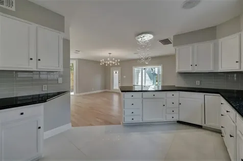 3605 Plumb Street Houston TX 77005