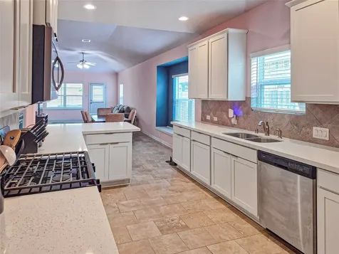 104 Cullen Street Angleton TX 77515