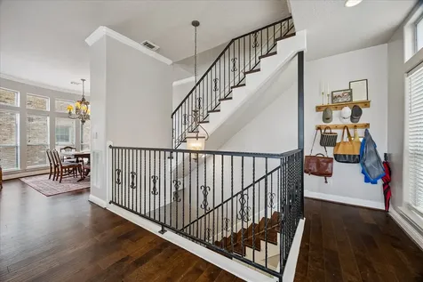1304 Dart Street F Houston TX 77007