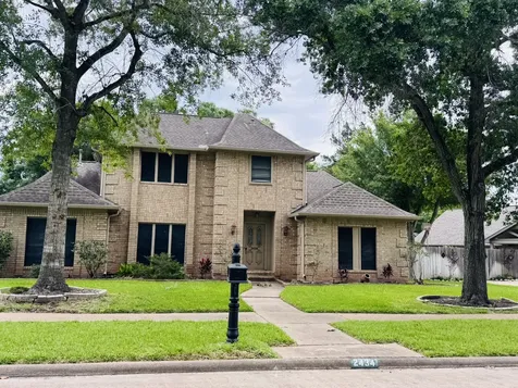 2434 Hodges Bend Circle Sugar Land TX 77479