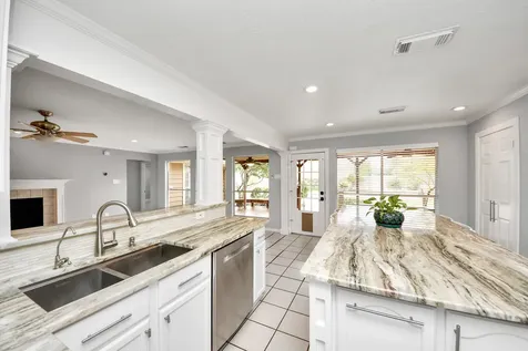 8402 Rose Garden Drive Houston TX 77083