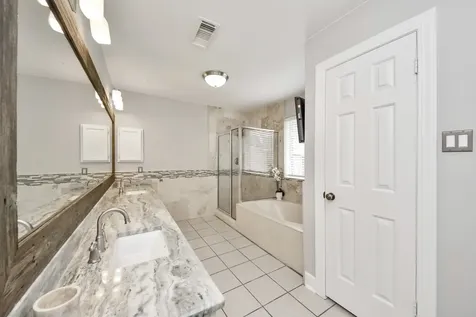 8402 Rose Garden Drive Houston TX 77083