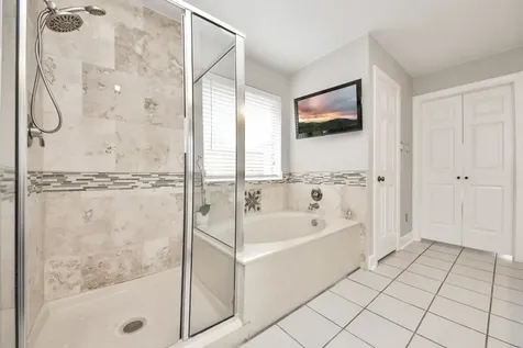 8402 Rose Garden Drive Houston TX 77083