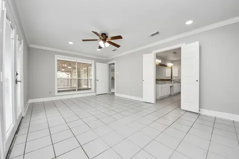 8402 Rose Garden Drive Houston TX 77083