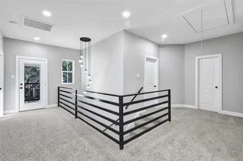 9026 Lawncliff Lane Houston TX 77040