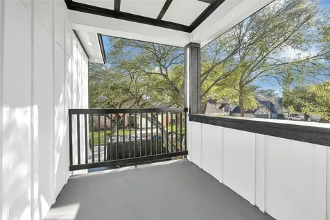 9026 Lawncliff Lane Houston TX 77040