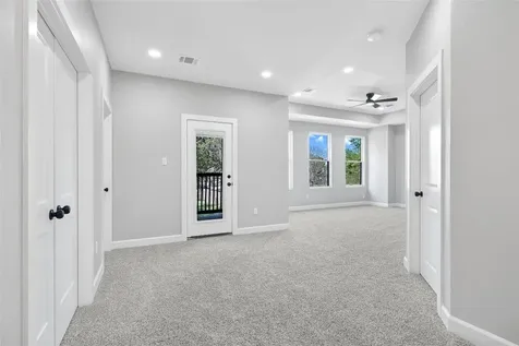 9026 Lawncliff Lane Houston TX 77040