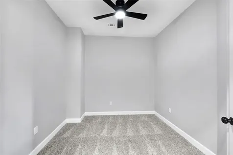 9026 Lawncliff Lane Houston TX 77040