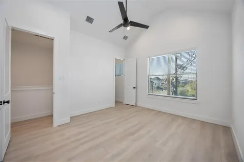 2528 Live Oak Street Houston TX 77004