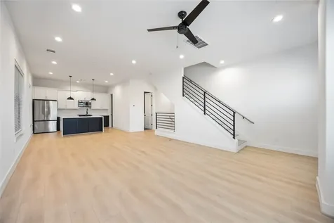 2528 Live Oak Street Houston TX 77004