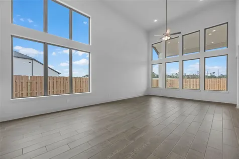 1906 El Pino Street Montgomery TX 77316