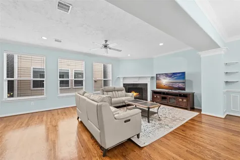 3410 Skyline Village Drive Houston TX 77057