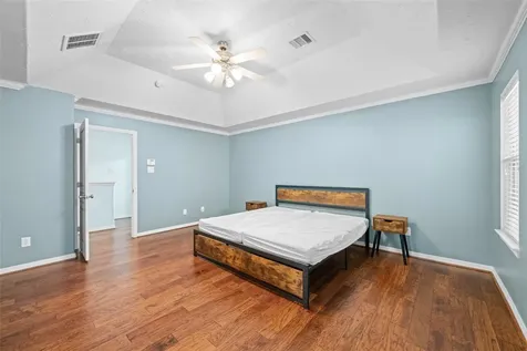 3410 Skyline Village Drive Houston TX 77057