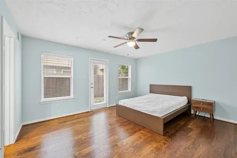3410 Skyline Village Drive Houston TX 77057
