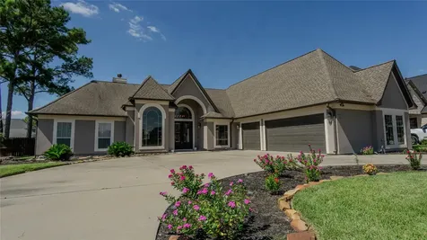 14 Darien Court Montgomery TX 77356