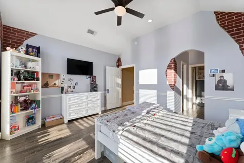 14 Darien Court Montgomery TX 77356