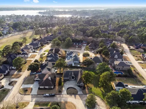 14 Darien Court Montgomery TX 77356