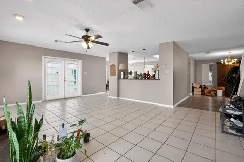 7002 Valmont Drive San Antonio TX 78240
