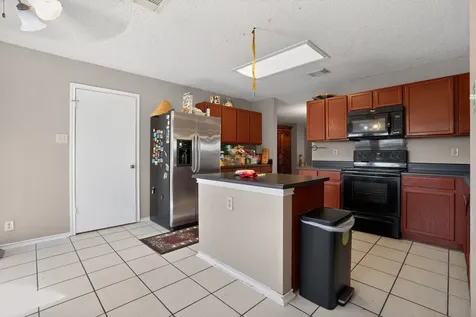 7002 Valmont Drive San Antonio TX 78240