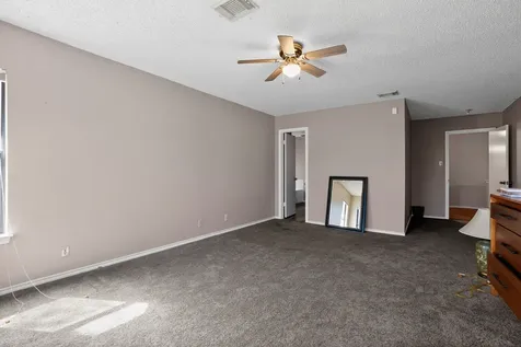 7002 Valmont Drive San Antonio TX 78240