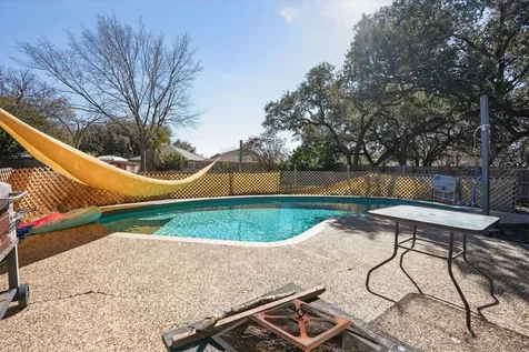 7002 Valmont Drive San Antonio TX 78240