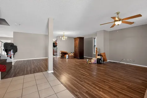 7002 Valmont Drive San Antonio TX 78240