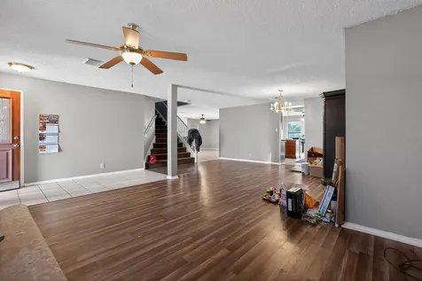 7002 Valmont Drive San Antonio TX 78240