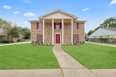 16438 Glenshannon Drive Houston TX 77059