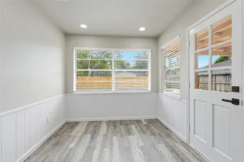 16438 Glenshannon Drive Houston TX 77059