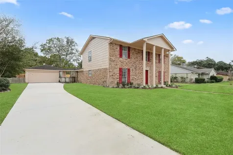 16438 Glenshannon Drive Houston TX 77059