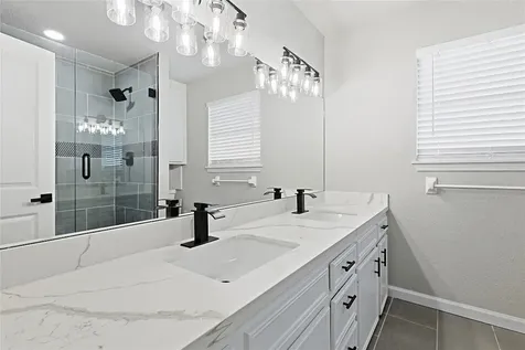 16438 Glenshannon Drive Houston TX 77059