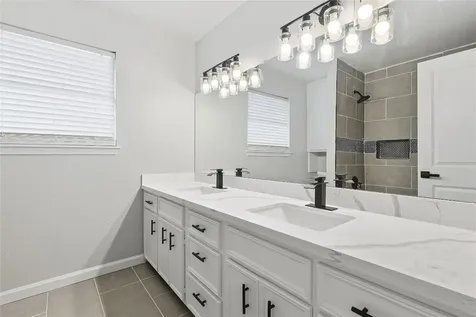 16438 Glenshannon Drive Houston TX 77059