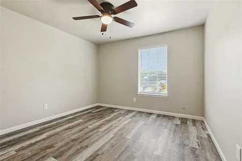 16438 Glenshannon Drive Houston TX 77059