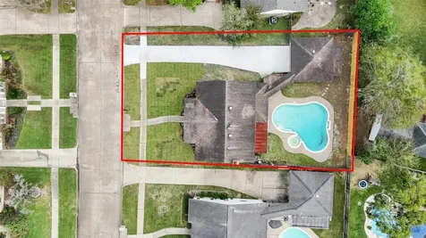 16438 Glenshannon Drive Houston TX 77059