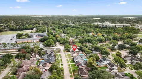 16438 Glenshannon Drive Houston TX 77059