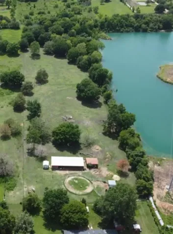 1611 Bunyard Road Alvin TX 77511