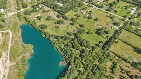 1611 Bunyard Road Alvin TX 77511
