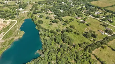 1611 Bunyard Road Alvin TX 77511