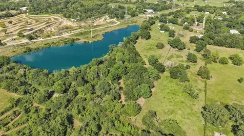 1611 Bunyard Road Alvin TX 77511
