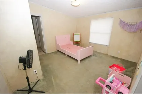 1611 Bunyard Road Alvin TX 77511