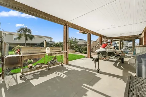 22102 Pecos Drive Galveston TX 77554