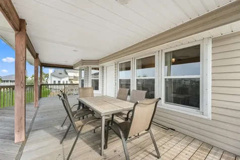 22102 Pecos Drive Galveston TX 77554