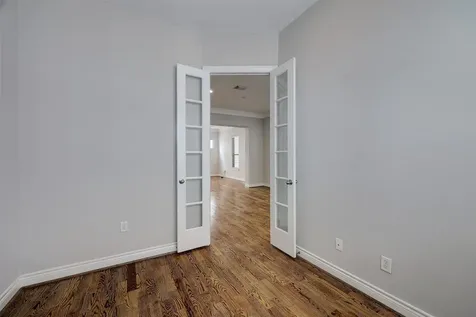 3245 Maxroy Street Houston TX 77008