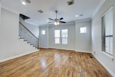 3245 Maxroy Street Houston TX 77008