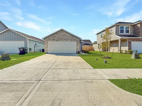 810 Stoney Point Lane Dayton TX 77535